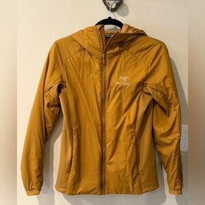 Arc’teryx Atom Hoody Women's XS Hooded Jacket Yellow Golden